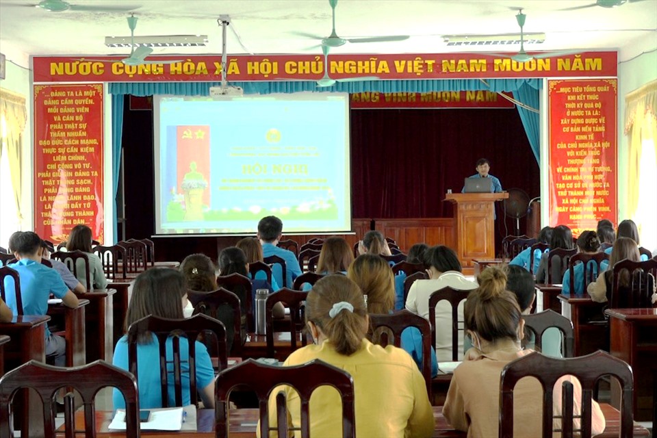 Toàn cảnh buổi tập huấn.