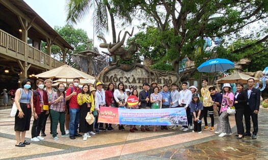 Đoàn Famtrip Thái Lan tham quan, khảo sát các điểm du lịch tại TP Phú Quốc. Ảnh: PV