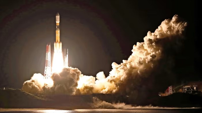 Japan aims to become a space power
