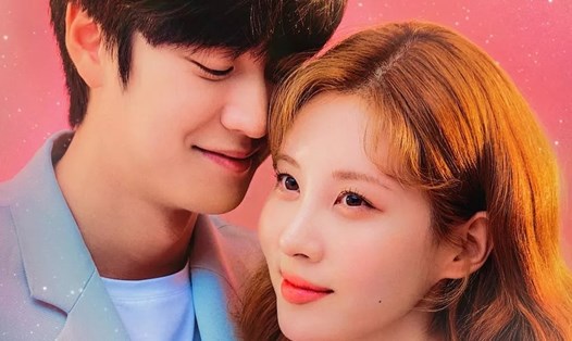 Ảnh tình tứ của Seohyun - SNSD và Na In Woo. Ảnh: Poster KBS.
