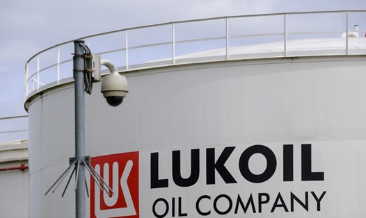 Kho dầu của tập đoàn năng lượng đa quốc gia Lukoil của Nga ở Brussels, Bỉ. Ảnh: Getty