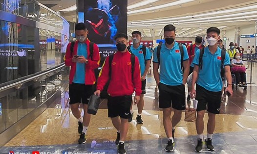 U23 Việt Nam đã đặt chân đến UAE. Ảnh: VFF