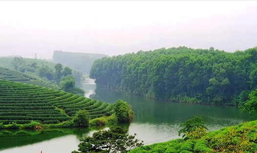Việt Nam có nhiều phong cảnh đẹp hấp dẫn khách du lịch. Ảnh: Vũ Long