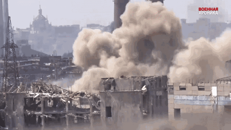 Ukraine war: Fierce fighting resumes at Azovstal steel plant