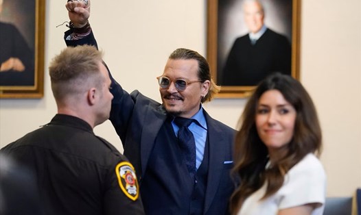 Các chuyên gia nhận định, Johnny Depp đã giành lại được niềm tin, tình cảm từ khán giả. Ảnh: AFP.