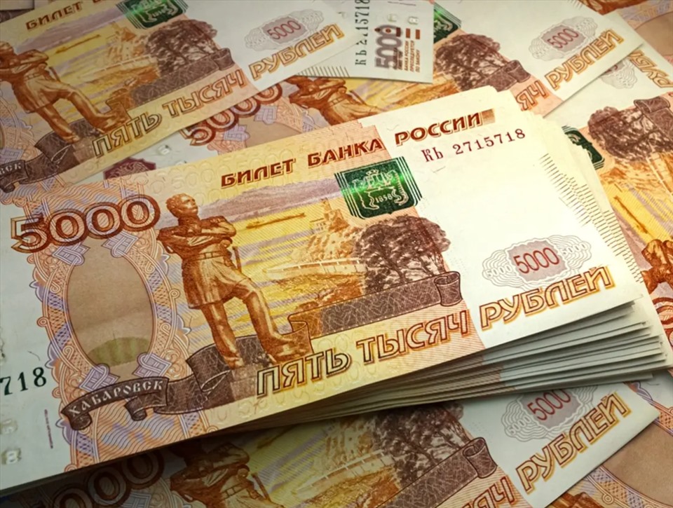 Russia explains how to repay debt in rubles "unique"