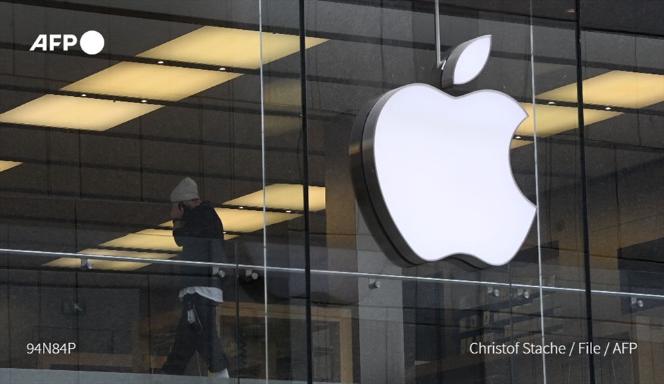 Apple thuê nhân lực của Ford cho dự án xe riêng