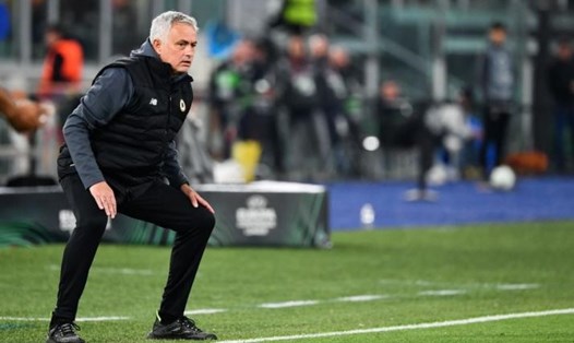 Jose Mourinho có cơ hội giúp AS Roma giành chức vô địch Europa Conference League đầu tiên trong lịch sử. Ảnh: UEFA