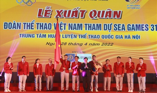 Trưởng đoàn thể thao Việt Nam Trần Đức Phấn cho biết các đội tuyển Việt Nam nhắm đạt thành tích cao trong các môn thuộc nhóm Olympic và ASIAD tại SEA Games 31. Ảnh: Minh Đức