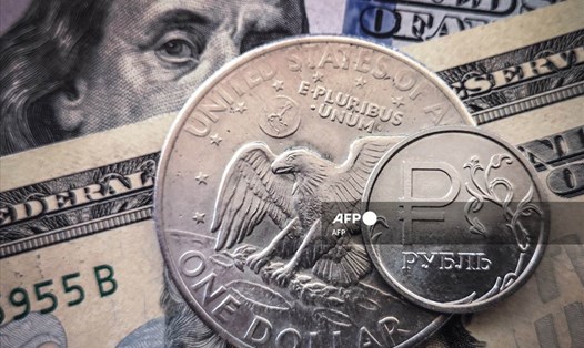 Rúp Nga còn có thể tăng giá hơn nữa. Ảnh: AFP