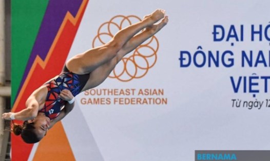 Nur Dhabitah Sabri giành huy chương vàng đầu tiên tại SEA Games 31 rất thuyết phục. Ảnh: Bernama