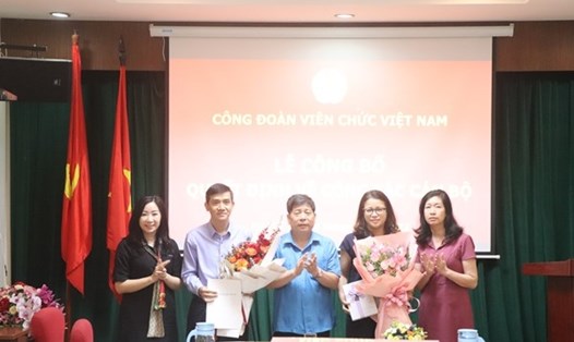 Công đoàn Viên chức Việt Nam tổ chức Lễ công bố quyết định về công tác cán bộ.