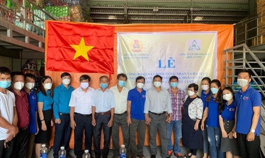 Liên đoàn Lao động quận Ngũ Hành Sơn, thành phố Đà Nẵng thành lập Công đoàn cơ sở mới với 16 đoàn viên. Ảnh: NHS