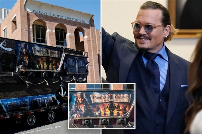 Johnny Depp fans drive "Pirate" boat to court to support former captain