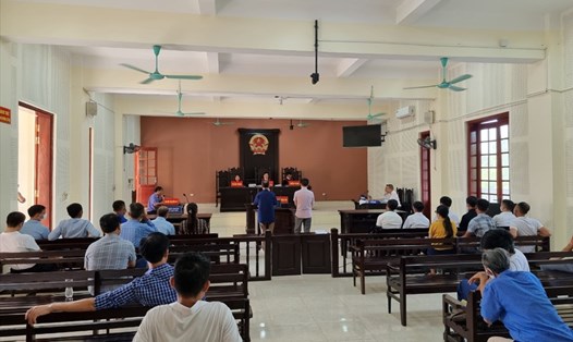 Tại phiên tòa phúc thẩm, bị cáo Nguyễn Văn Hiếu - nguyên Chủ tịch UBND xã Hưng Yên Nam tiếp tục kêu oan. Ảnh: Quang Đại