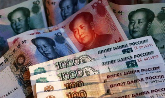 Giao dịch bằng đồng rúp - nhân dân tệ giữa Nga và Trung Quốc tăng hơn 1.000% trong 3 tháng qua. Ảnh: AFP