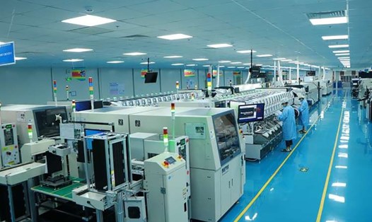 Dây chuyền sản xuất điện thoại di động và các thiết bị của Xiaomi tại Việt Nam. Ảnh: TU.