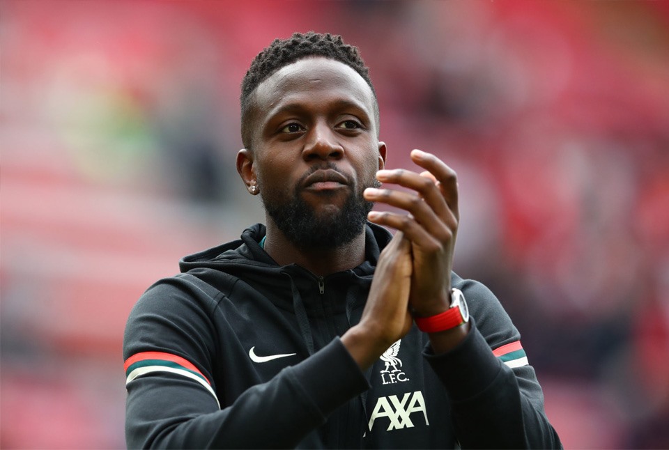 Divock Origi chia tay Liverpool: Huyền thoại "gà son"