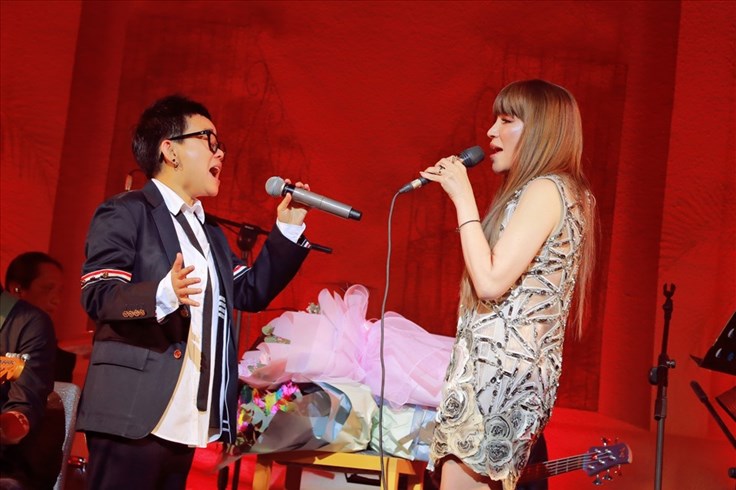 Thanh Hà và Phương Uyên song ca tình tứ Thanh Hà và Phương Uyên song ca tình tứ