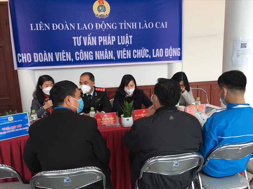 Tư vấn pháp luật cho đoàn viên Công đoàn.