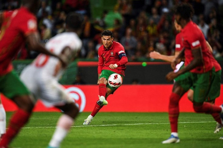Thuỵ Sĩ vs Bồ Đào Nha: Không hề dễ dàng