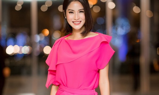 Hoa hậu Hoàn vũ Thái Lan 2007 - Farung Yuthithum trở lại Việt Nam tham dự show thời trang của nhà thiết kế Đỗ Mạnh Cường. Ảnh: Huy Nguyễn