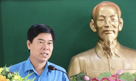 Ông Phạm Chí Tâm, Phó Chủ tịch Liên đoàn Lao động Thành phố Hồ Chí Minh, phát biểu tại Hội nghị sơ kết phong trào thi đua “Mùa xuân” và phát động phong trào “Bàn tay vàng” năm 2022. Ảnh: Anh Vũ