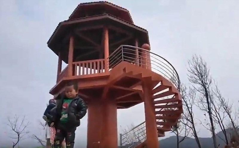 Đài vọng cảnh ở Hà Giang.