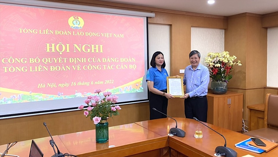 Công bố quyết định bổ nhiệm Phó Chánh Văn phòng Đảng đoàn Tổng LĐLĐVN