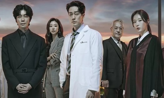 Diễn viên phim “Bác sĩ luật sư”. Ảnh: Poster MBC.