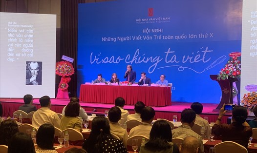 Hội nghị những người viết văn trẻ toàn quốc lần thứ X khai mạc ngày 19.6 tại Đà Nẵng. Ảnh: Tường Minh