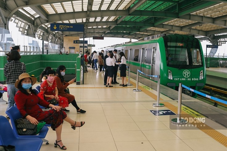 Tàu Cát Linh - Hà Đông đã vận chuyển được hơn 3,2 triệu hành khách Tàu Cát Linh - Hà Đông đã vận chuyển được hơn 3,2 triệu hành khách