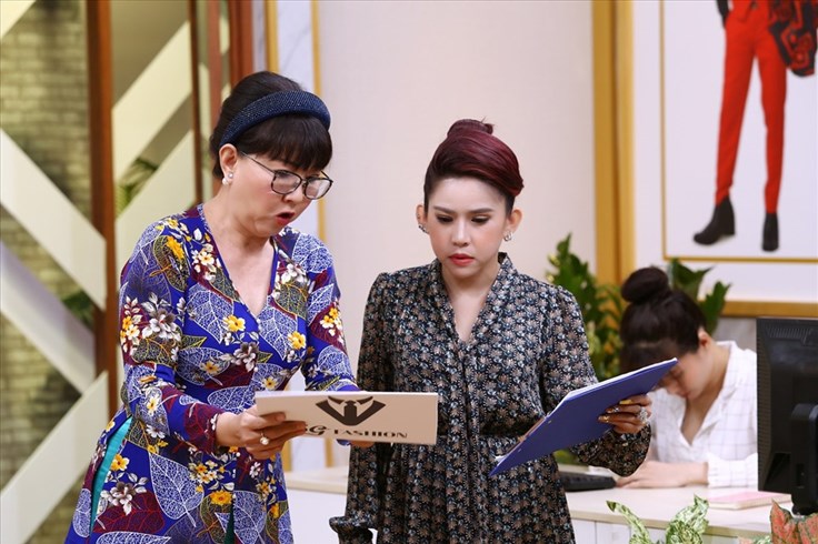 Nghệ sĩ Bình Tinh mạnh mẽ vượt qua biến cố Nghệ sĩ Bình Tinh mạnh mẽ vượt qua biến cố