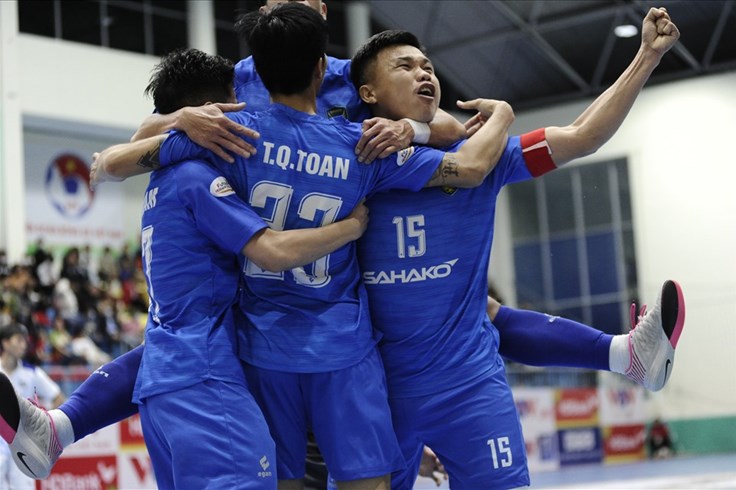 Sahako FC thắng kịch tính Thái Sơn Nam với tỉ số 3-2