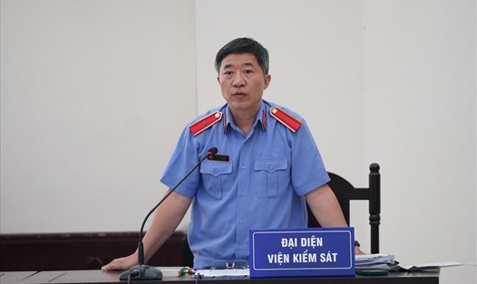 Đại diện Viện KSND Cấp cao tại Hà Nội đề nghị toà bác kháng cáo của ông Nguyễn Đức Chung. Ảnh: V.D