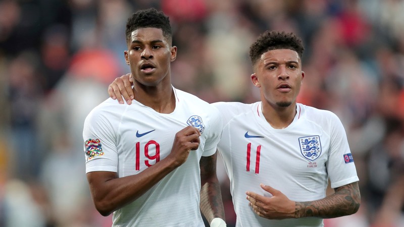 Chỉ niềm tin của Erik Ten Hag mới vực dậy được Rashford, Sancho