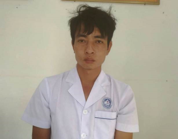 Đối tượng Trần Ngọc Văn bị Công an thành phố Ninh Bình bắt giữ về hành vi trộm cắp tài sản. Ảnh: NT