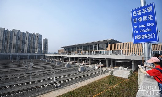 Trung Quốc khánh thành ga đường sắt Phong Đài Bắc Kinh lớn nhất Châu Á hôm 20.6.2022. Ảnh: Hoàn cầu Thời báo