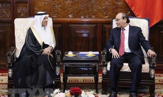 Chủ tịch nước Nguyễn Xuân Phúc tiếp Đại sứ Vương quốc Saudi Arabia Saud F.M AlSuwelim đến chào từ biệt. Ảnh: TTXVN