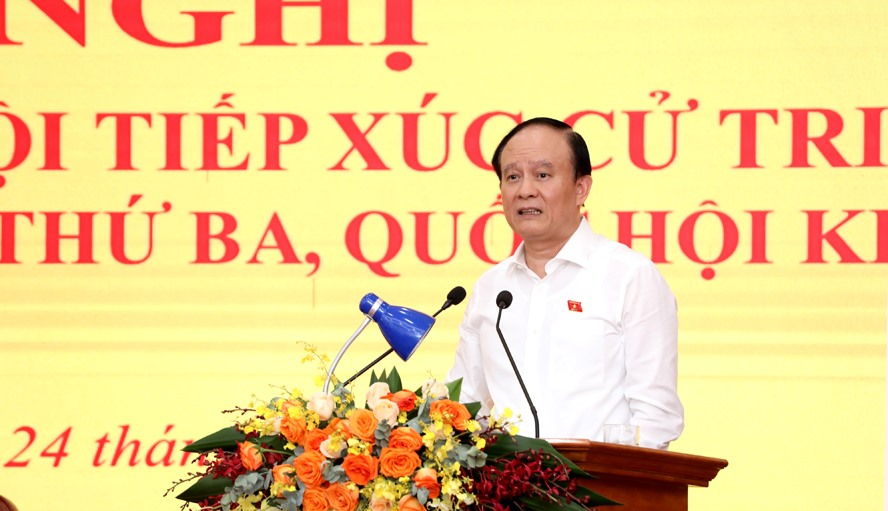 Cử tri Hà Nội kiến nghị sớm có biện pháp điều chỉnh, kiểm soát giá xăng dầu