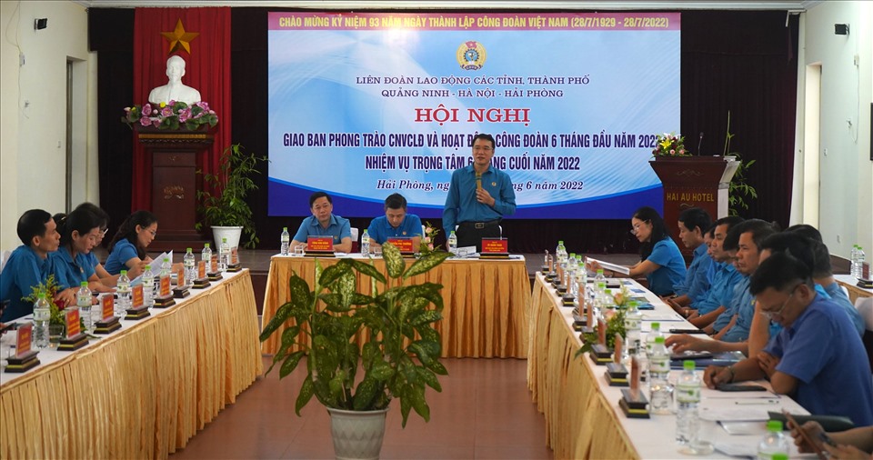 Liên đoàn Lao động TP.Hà Nội, Hải Phòng và tỉnh Quảng Ninh giao ban công tác 6 tháng đầu năm 2022. Ảnh: M.Dung