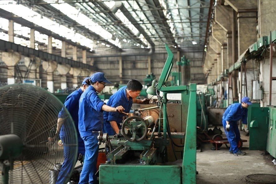 Lương tối thiểu vùng sẽ được điều chỉnh từ ngày 1.7 tới đây. Ảnh minh hoạ: Hải Nguyễn