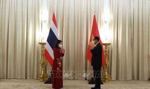 Phó Chủ tịch nước Võ Thị Ánh Xuân hội kiến với Thủ tướng Thái Lan Prayut Chan-o-cha. Ảnh: TTXVN