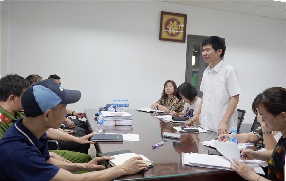 Liên đoàn Lao động huyện Đôn Anh giám sát thực hiện pháp luật tại các doanh nghiệp. Ảnh: CĐH