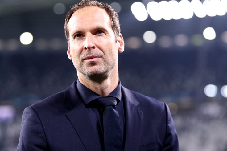 Petr Cech chia tay Chelsea