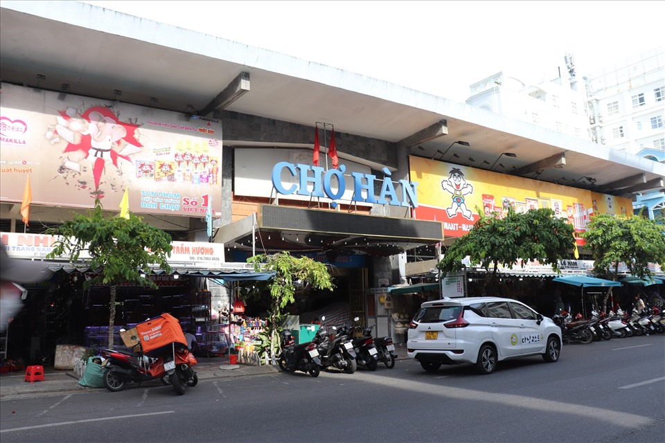 Chợ Hàn là 1 trong các chợ được lựa chọn để nâng cấp, cải tạo trở thành chợ điểm du lịch trong giai đoạn 2021-2050 của TP.Đà Nẵng. Ảnh: Nguyễn Linh