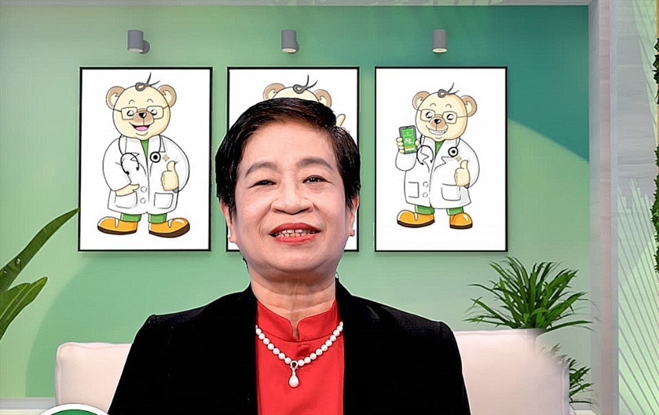 Bác sĩ tư vấn trong chương trình. Ảnh: CTCC Bác sĩ tư vấn trong chương trình. Ảnh: CTCC