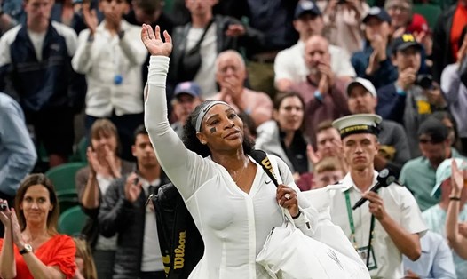 Serena Williams vẫn chưa có quyết định giã từ sự nghiệp dù sớm bị loại ở Wimbledon 2022. Ảnh: Wimbledon