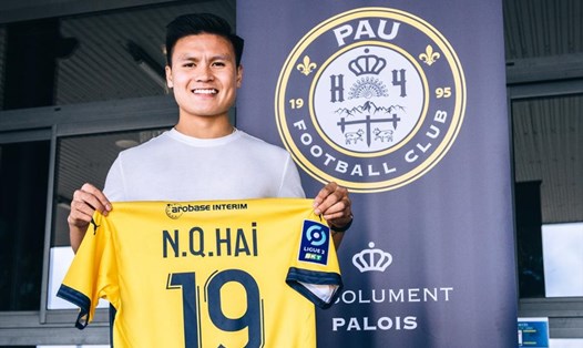 Quang Hải ra mắt Pau FC vào tối 29.6. Anh sẽ mặc áo số 19 tại đội bóng mới. Ảnh: Pau FC