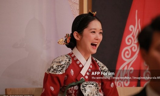 Jang Nara kết hôn ở tuổi 41. Công ty quản lý phản hồi sau khi chồng sắp cưới của cô nhận sự chú ý quá mức. Ảnh: AFP.